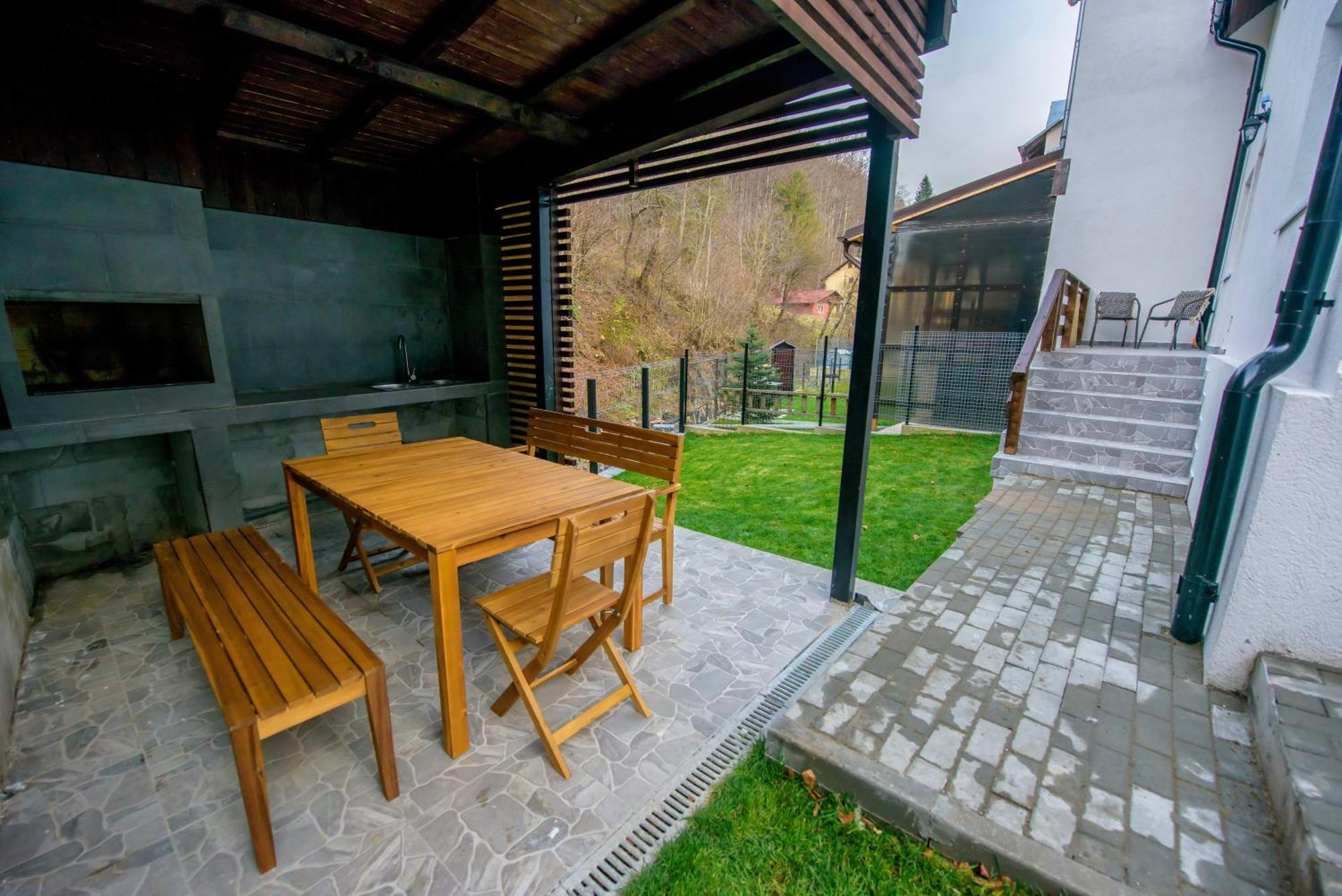 Vila Time Buşteni Εξωτερικό φωτογραφία